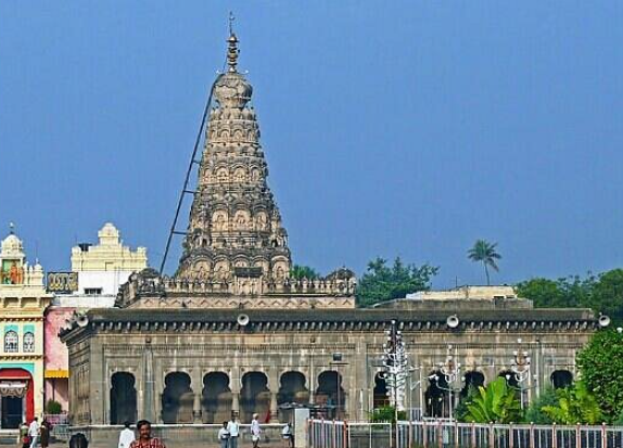 Sharana Basaveshwara Temple, Kalaburagi (Gulbarga), Karnataka - Vushii.com